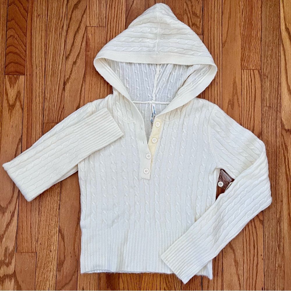 NWT Aeropostale Off-White Cream Pullover Sweater